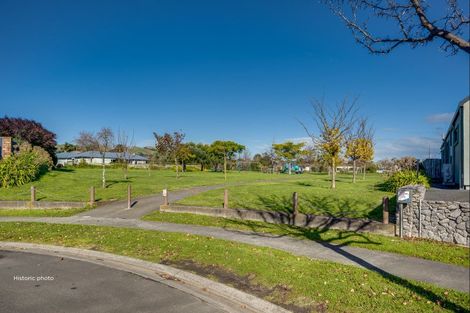 Photo of property in 11 The Croft, Havelock North, 4130