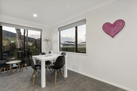 Photo of property in 92 Intrepid Crescent, Beachlands, Auckland, 2018