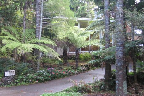 Photo of property in 2 Sylvan Valley Avenue, Titirangi, Auckland, 0604