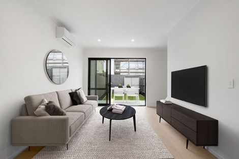 Photo of property in 5 Oyster Drive, Whenuapai, Auckland, 0618