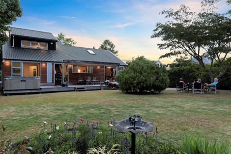 Photo of property in 1083 Kahikatea Flat Road, Waitoki, Kaukapakapa, 0871