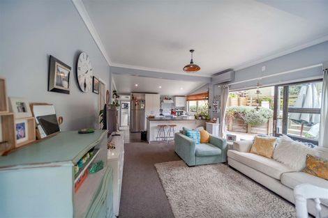 Photo of property in 90 Shakespeare Road, Bluff Hill, Napier, 4110