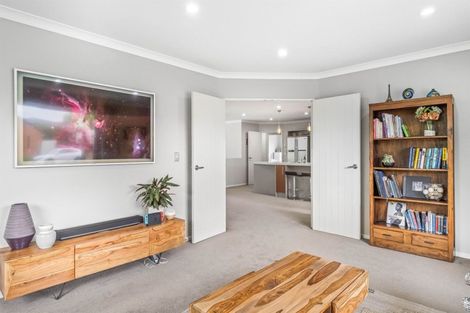 Photo of property in 10 Woodhurst Drive, Casebrook, Christchurch, 8051