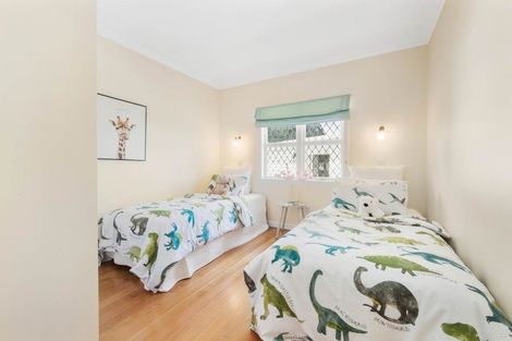 Photo of property in 68 Matipo Road, Te Atatu Peninsula, Auckland, 0610