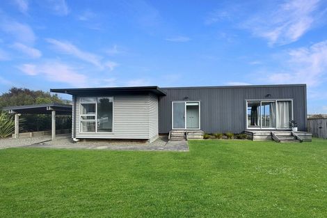 Photo of property in 90 Sunstone Crescent, Timberlea, Upper Hutt, 5018
