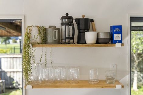 Photo of property in 112a Kiwi Road, Whangamata, 3620