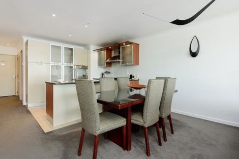 Photo of property in 207/136 Marine Parade, Mount Maunganui, 3116