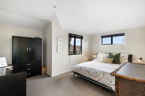 Photo of property in 23a Peter Terrace, Castor Bay, Auckland, 0620