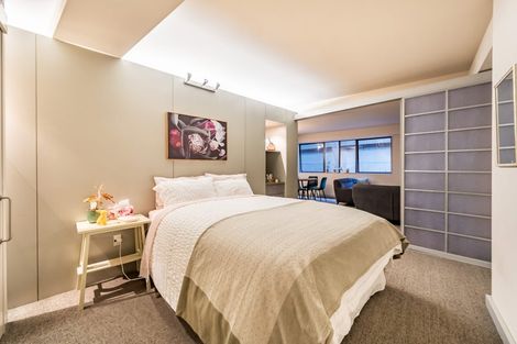 Photo of property in Gerondis Bldg Apartments, 206/60 Willis Street, Wellington Central, Wellington, 6011