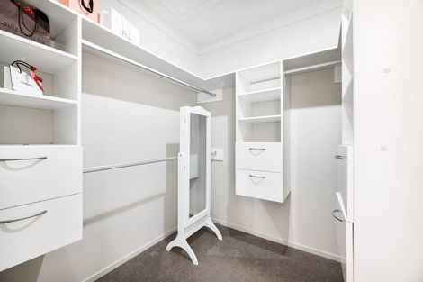 Photo of property in 2 Bangla Place, Massey, Auckland, 0614