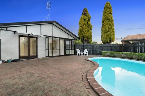 Photo of property in 16 Halyard Close, Flagstaff, Hamilton, 3210