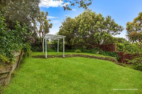 Photo of property in 94 Cornfoot Street, Castlecliff, Whanganui, 4501