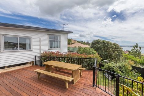 Photo of property in 97b Mount Pleasant Road, Mount Pleasant, Christchurch, 8081