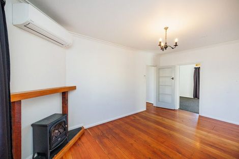 Photo of property in 23 Ross Street, Marton, 4710