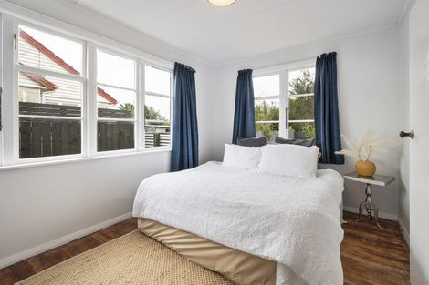 Photo of property in 20 Tweed Street, Roslyn, Palmerston North, 4414