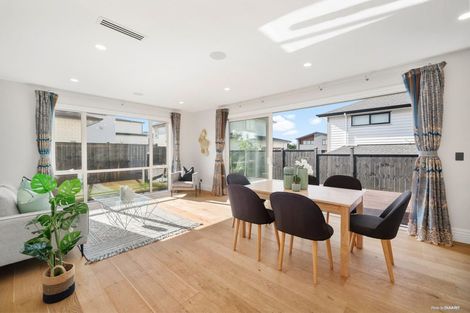 Photo of property in 47 Kewa Road, Albany Heights, Auckland, 0632