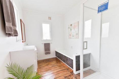 Photo of property in 21 Ballance Street, Aramoho, Whanganui, 4500