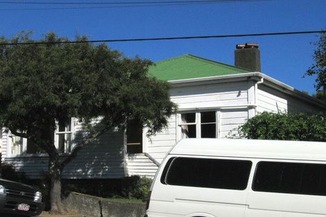 Photo of property in 18 Somerset Avenue, Newtown, Wellington, 6021