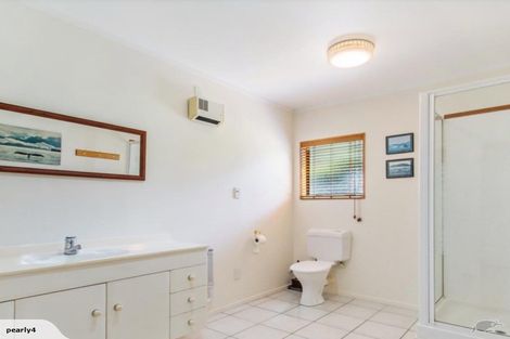 Photo of property in 6 Ferntree Terrace, West Harbour, Auckland, 0618