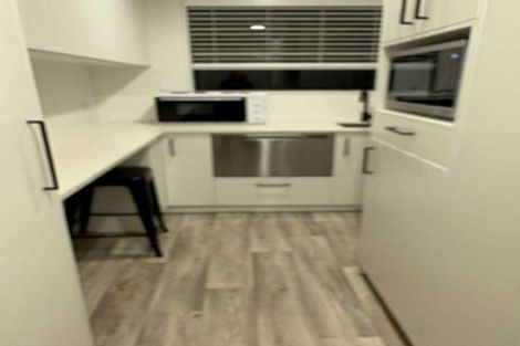 Photo of property in 2/81 Knights Road, Rothesay Bay, Auckland, 0630