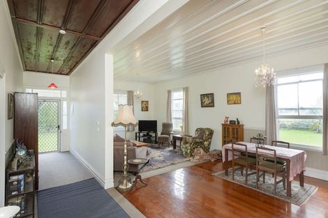 Photo of property in 5 Helyer Street, Ormond, Gisborne, 4071