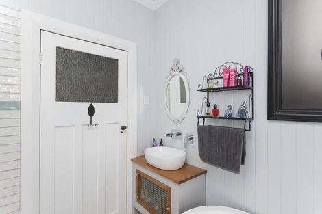 Photo of property in 165 Whitaker Street, Whataupoko, Gisborne, 4010