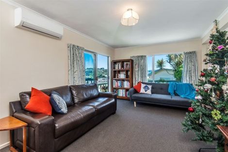 Photo of property in 16 Sheridan Terrace, Johnsonville, Wellington, 6037
