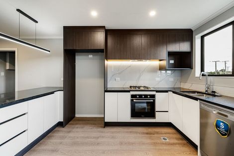 Photo of property in 2/3 Sundown Crescent, Melville, Hamilton, 3206