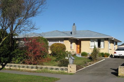 Photo of property in 39 Warren Crescent, Hillmorton, Christchurch, 8025
