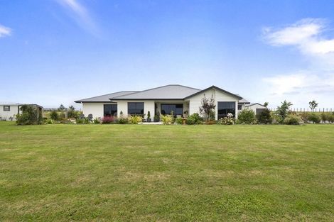Photo of property in 29 Fry Road, Halcombe, Feilding, 4777