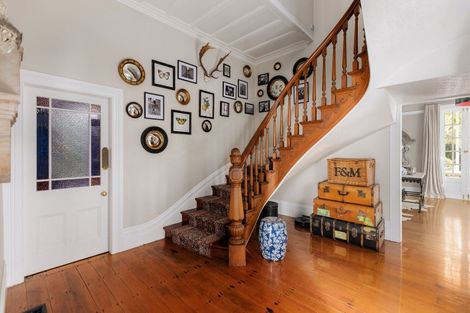 Photo of property in 52 Hinemoa Street, Birkenhead, Auckland, 0626