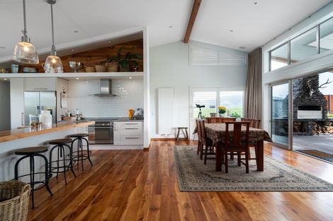 Photo of property in 30 Kaiapo Road, Acacia Bay, Taupo, 3385