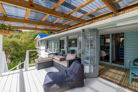 Photo of property in 301 Marine Drive, Charteris Bay, Governors Bay, 8971