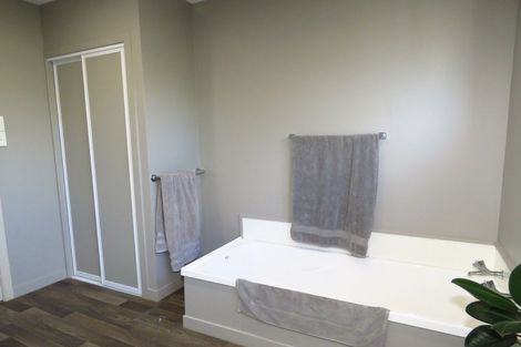 Photo of property in 35 Domett Street, Westport, 7825