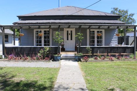 Photo of property in 40 Cox Street, Geraldine, 7930