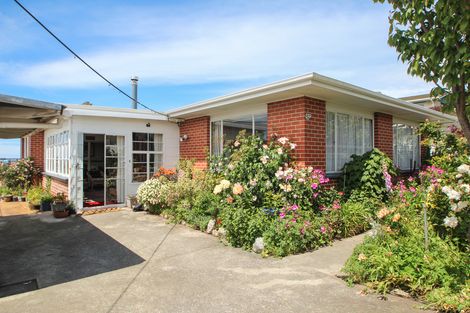 Photo of property in 37 Wharfe Street, South Hill, Oamaru, 9400