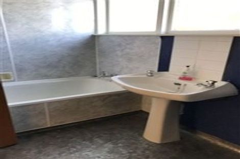 Photo of property in 3 Titoki Road, Waikanae Beach, Waikanae, 5036