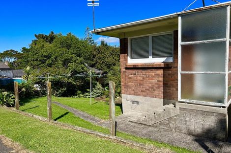 Photo of property in 2/28 Windy Ridge Road, Glenfield, Auckland, 0629
