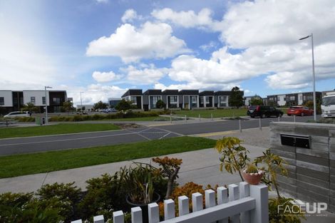 Photo of property in 3 Rangihina Road, Hobsonville, Auckland, 0616