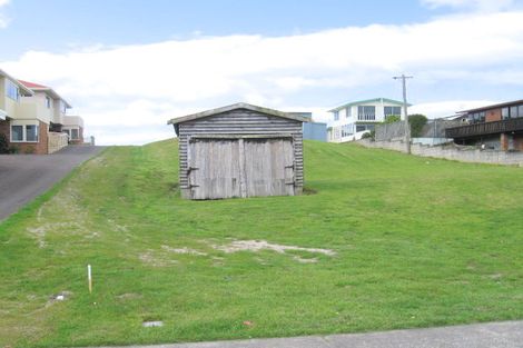 Photo of property in 223 Oceanbeach Road, Mount Maunganui, 3116