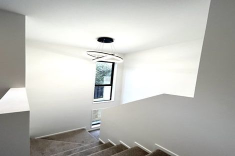 Photo of property in 2b Robin Lane, Browns Bay, Auckland, 0630