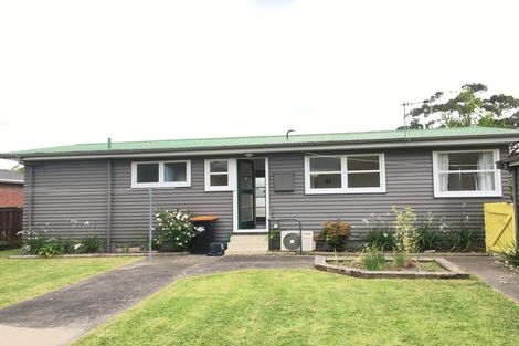Photo of property in 6 Holdsworth Avenue, Milson, Palmerston North, 4414