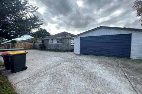 Photo of property in 120 Northcote Road, Northcote, Christchurch, 8052