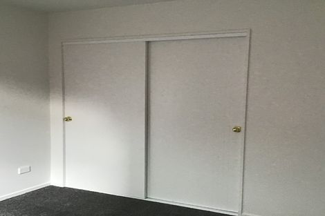 Photo of property in 18 Brunner Road, Glen Eden, Auckland, 0602