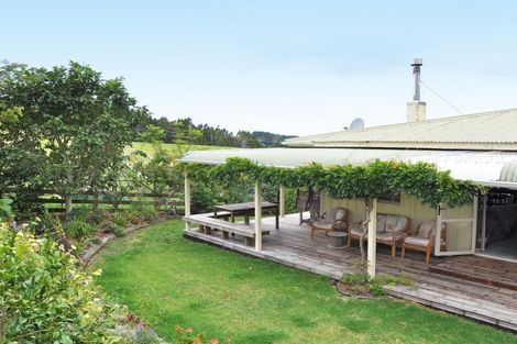 Photo of property in 256 Pakiri Road, Leigh, Warkworth, 0985