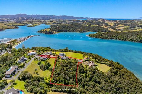 Photo of property in 14 Kotare Place, Sandspit, Warkworth, 0982