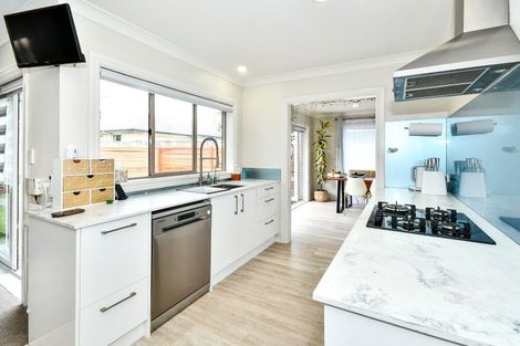 Photo of property in 85 Smales Road, East Tamaki, Auckland, 2013