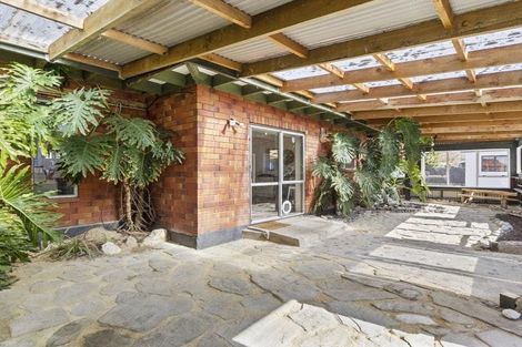 Photo of property in 8 Reading Street, Greytown, 5712