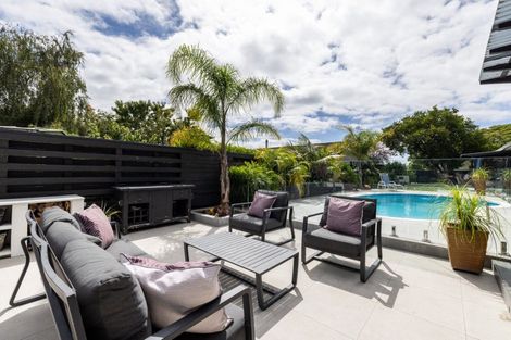 Photo of property in 29 Kent Terrace, Taradale, Napier, 4112