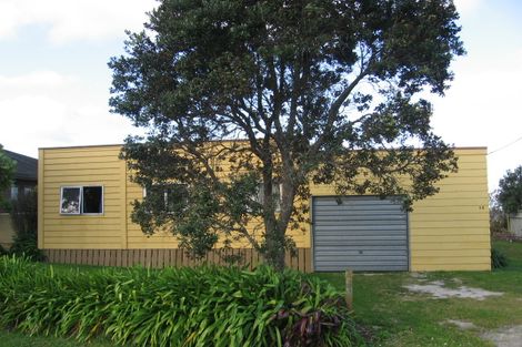 Photo of property in 14 Wintle Street, Mangawhai Heads, Mangawhai, 0505